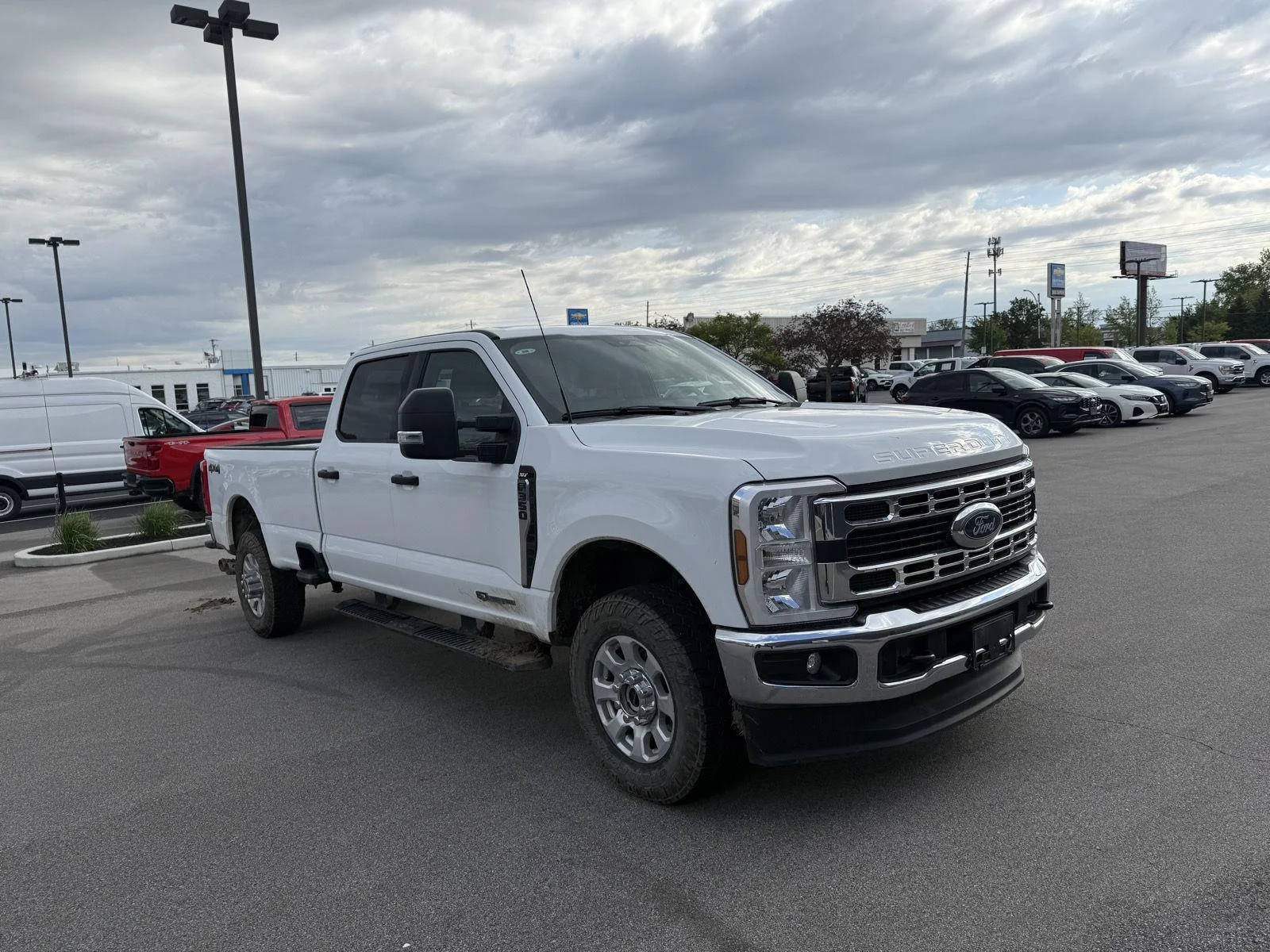2024 Ford F-350 XLT 4x4 Crew Cab 8' Box SRW's photo