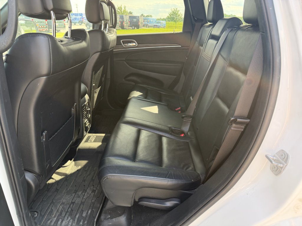 Used 2021 Bright White Clearcoat Jeep Limited image 9
