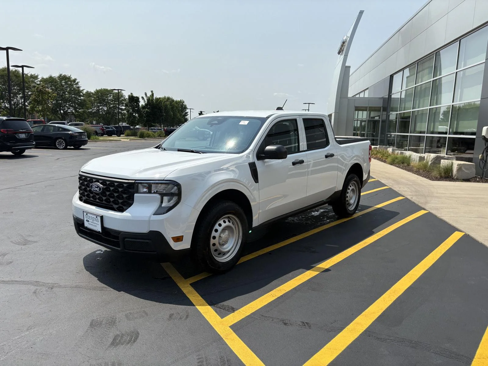 New 2026 Oxford White Ford XL image 3
