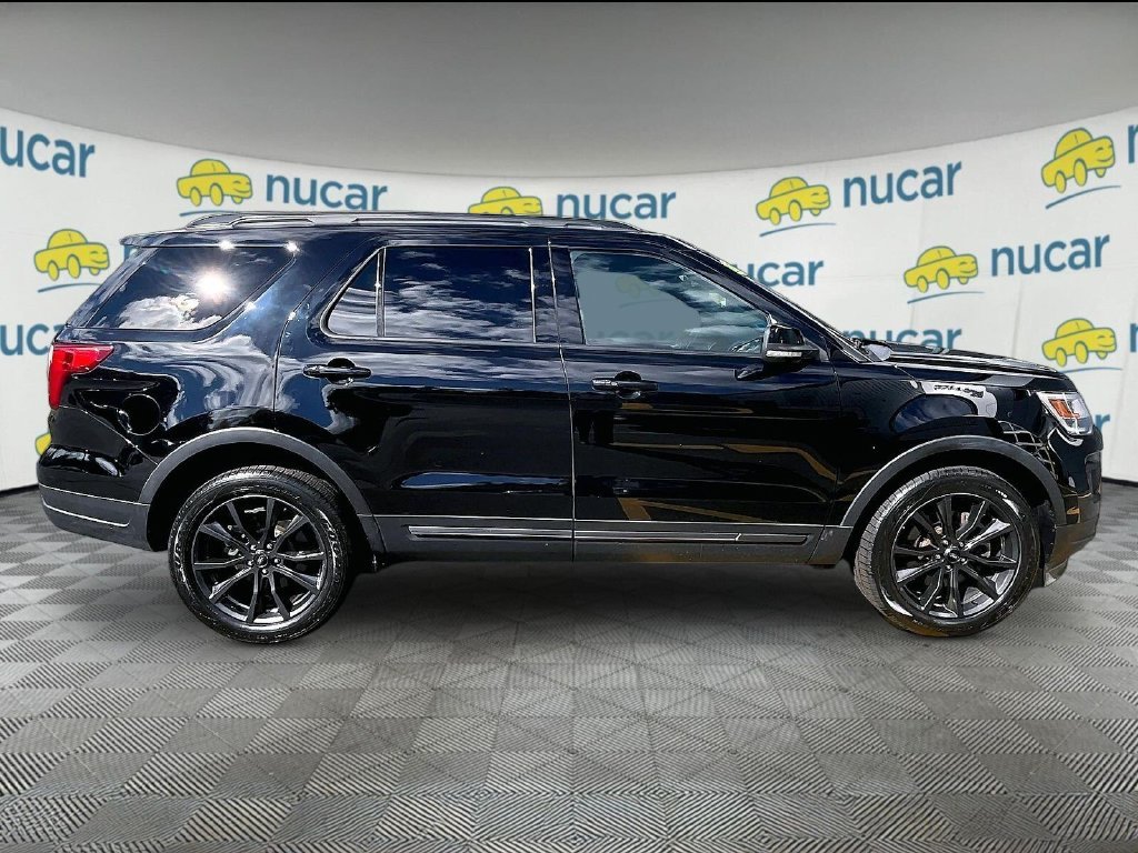 Used 2018 Black Metallic Ford XLT image 7