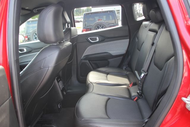 Used 2024 Red Jeep Latitude image 23