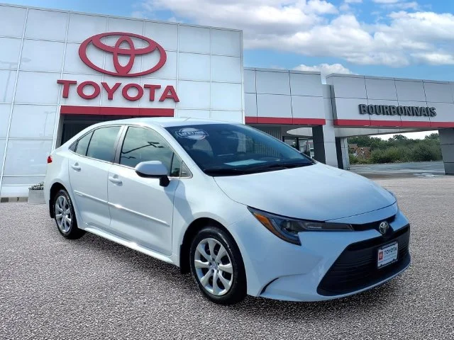 2027 Toyota Corolla LE