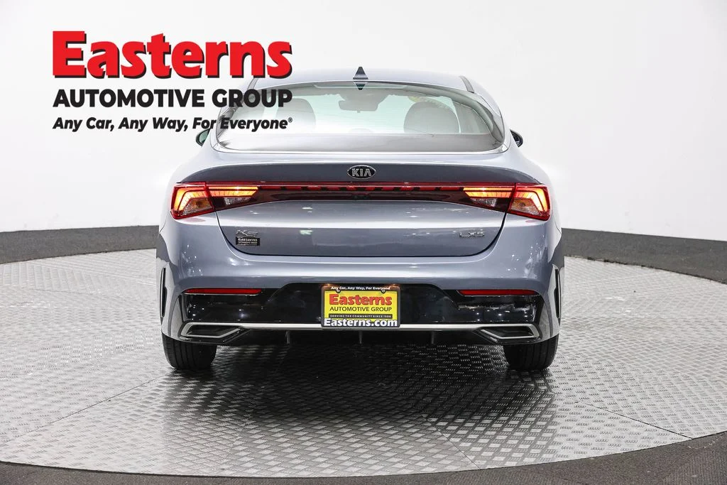 Used 2021 Silver Kia LXS image 6