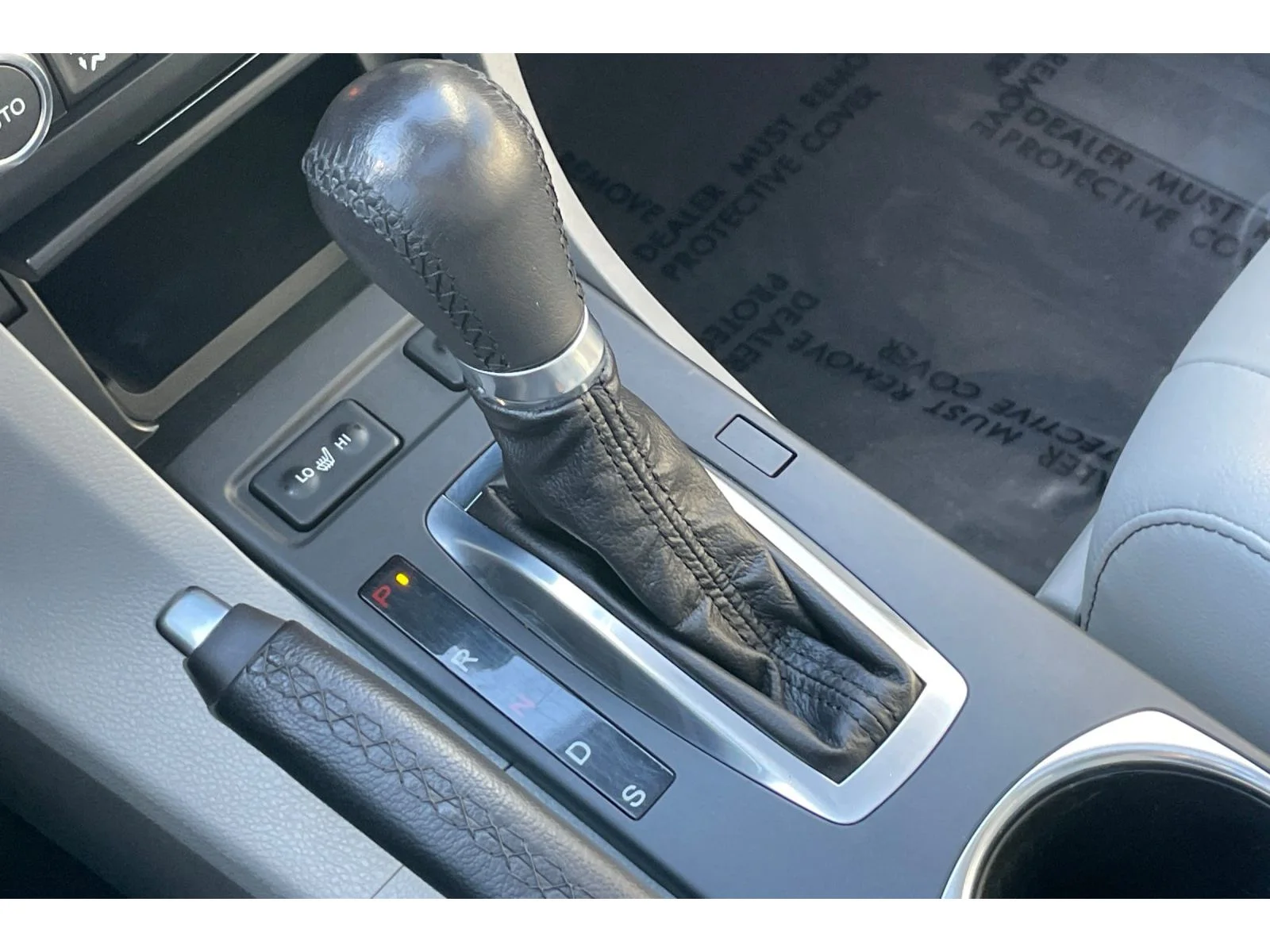 Used 2020 Platinum White Pearl Acura w/Technology Pkg image 32