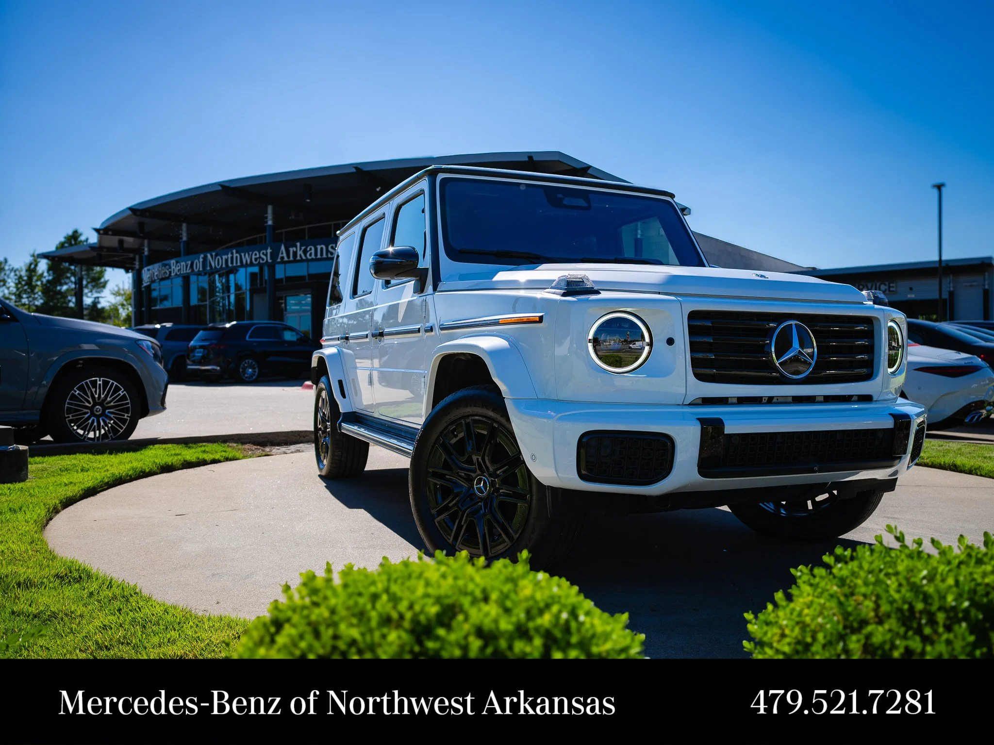 Certified Used 2025 Moonlight White Mercedes-Benz G 580 image 1