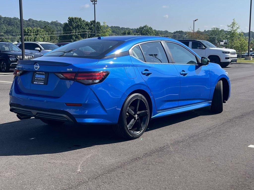 Used 2022 Blue Nissan SR image 3