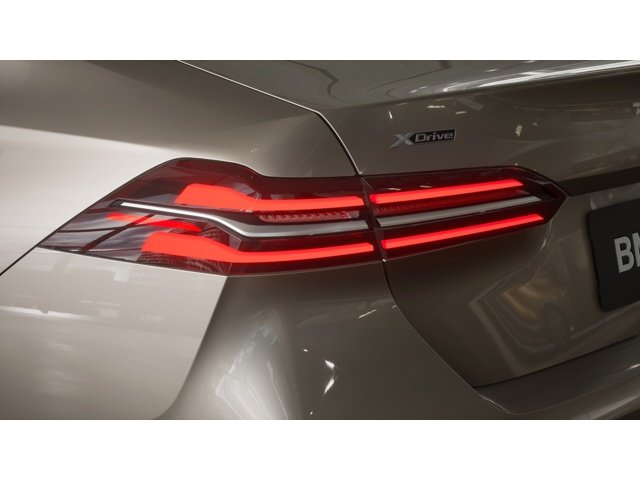 New 2027 Gray BMW 540i image 8
