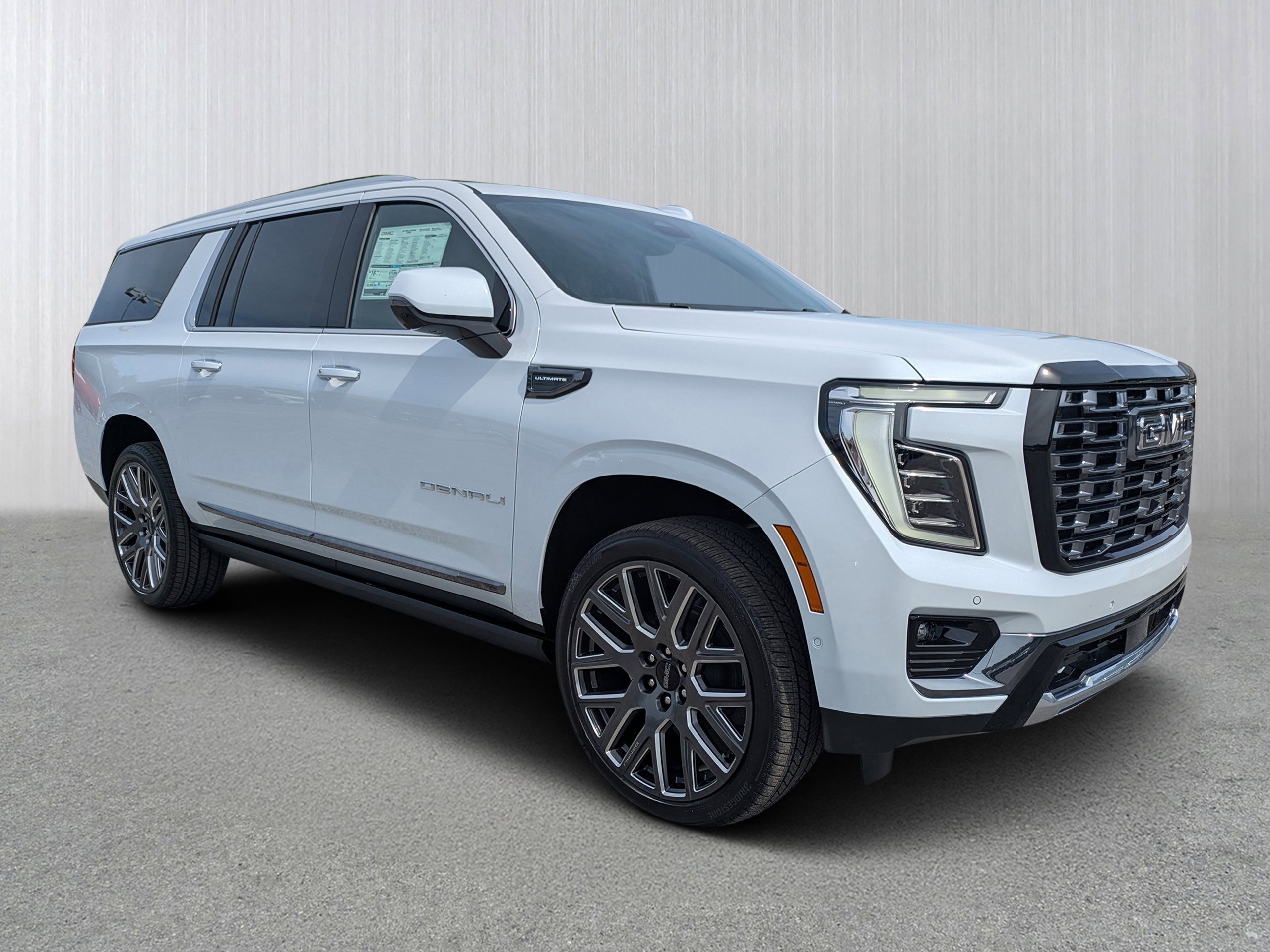 2026 GMC Yukon Denali Ultimate AWD's photo