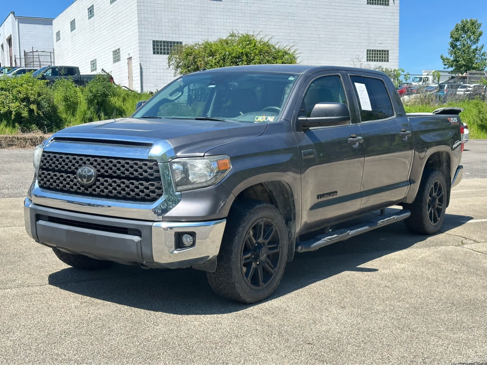2019 Toyota Tundra SR5 5.7L 4WD Crew Max Short Bed's photo