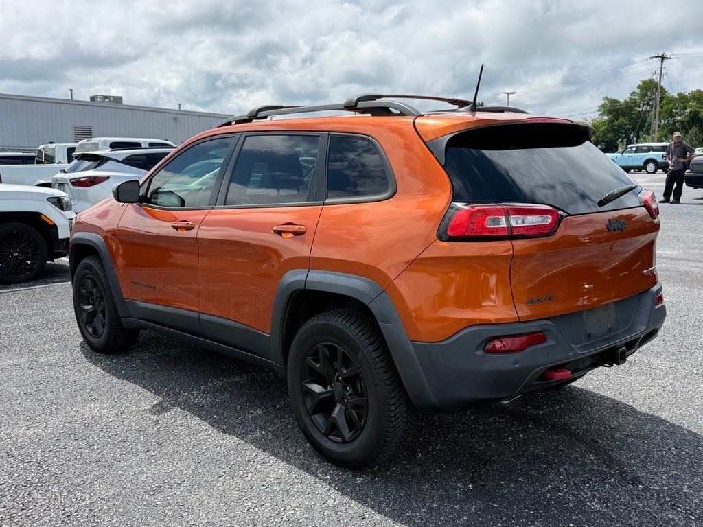 Used 2016 Orange Jeep Trailhawk image 21