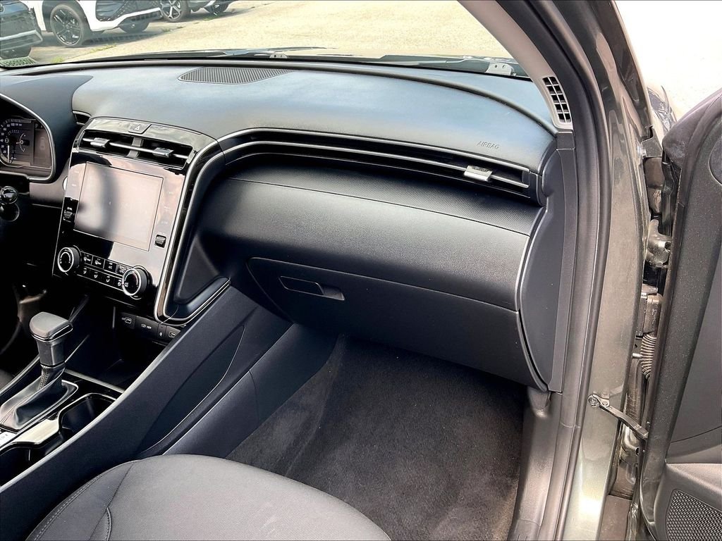 Used 2023 Amazon Gray Hyundai SEL image 12