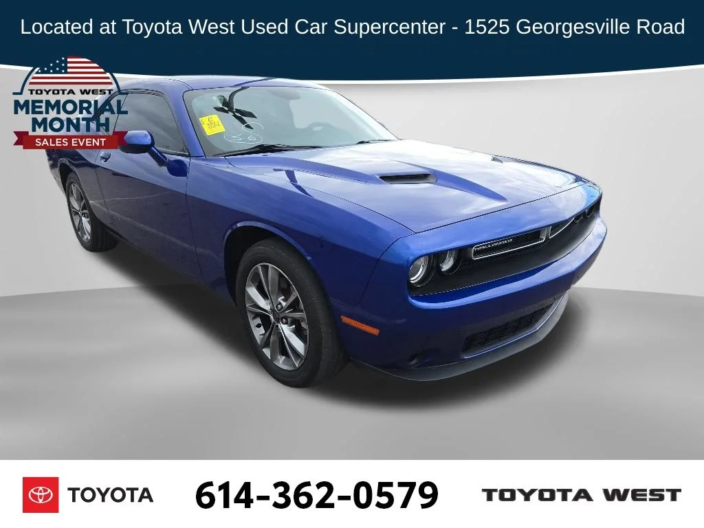 2021 Dodge Challenger SXT Auto AWD's photo