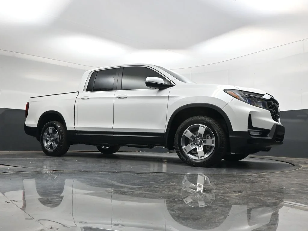 New 2026 Platinum White Pearl Honda RTL image 28