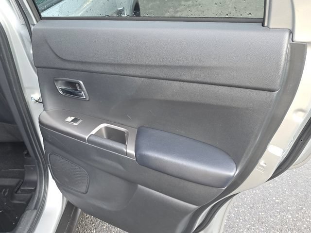 2024 Mitsubishi Outlander Sport SE - Photo 23