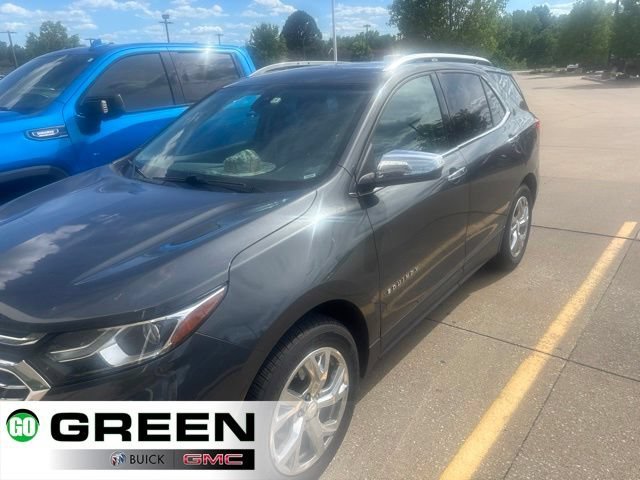 Used 2018 NIGHTFALL GRAY METALLIC Chevrolet Premier image 1