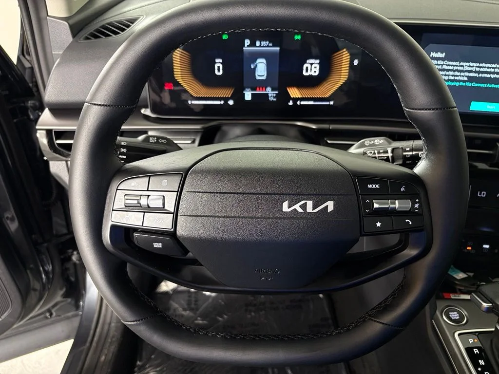 New 2026 Gravity Gray Kia EX image 19