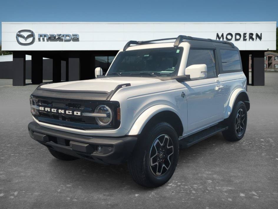 Used 2023 Oxford White Ford Outer Banks image 1