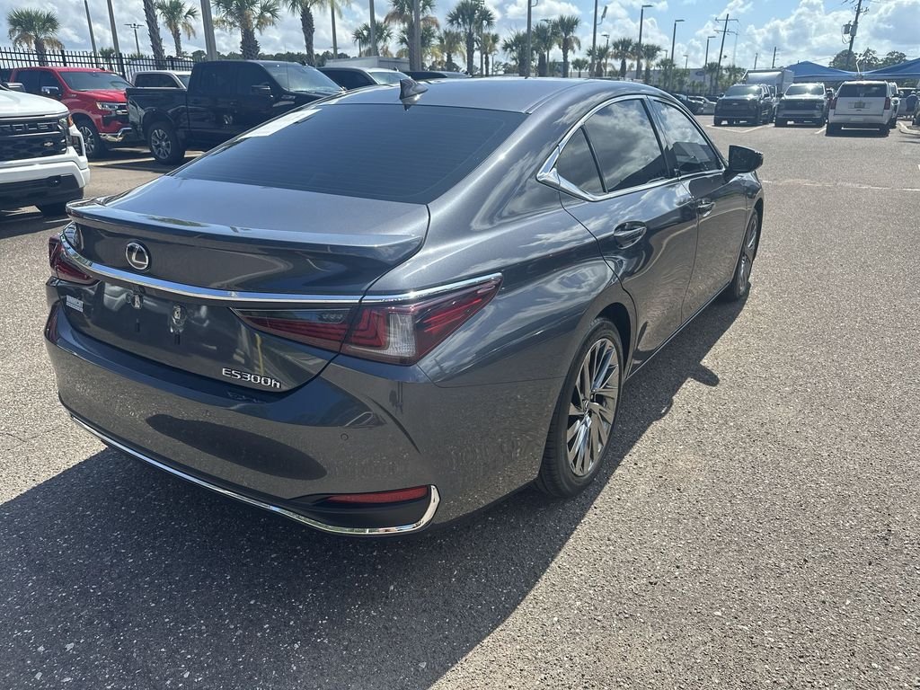 Used 2024 Blue Lexus ES 300h Ultra Luxury image 15