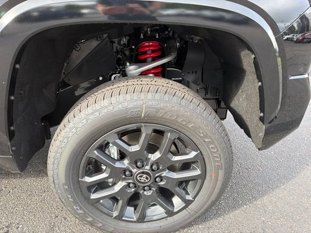 New 2026 Midnight Black Metallic Toyota  Platinum image 4
