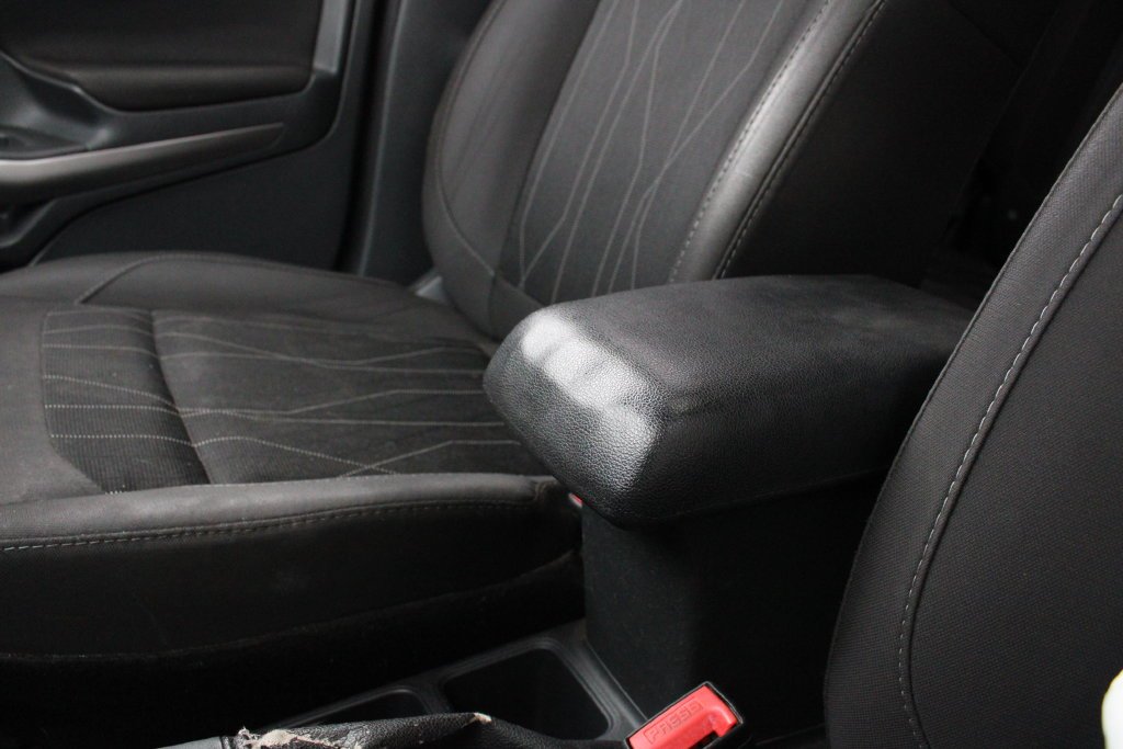Used 2019 Silver Metallic Ford SE image 19