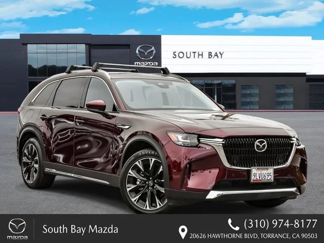 2024 Mazda CX-90 PHEV Premium Package's photo