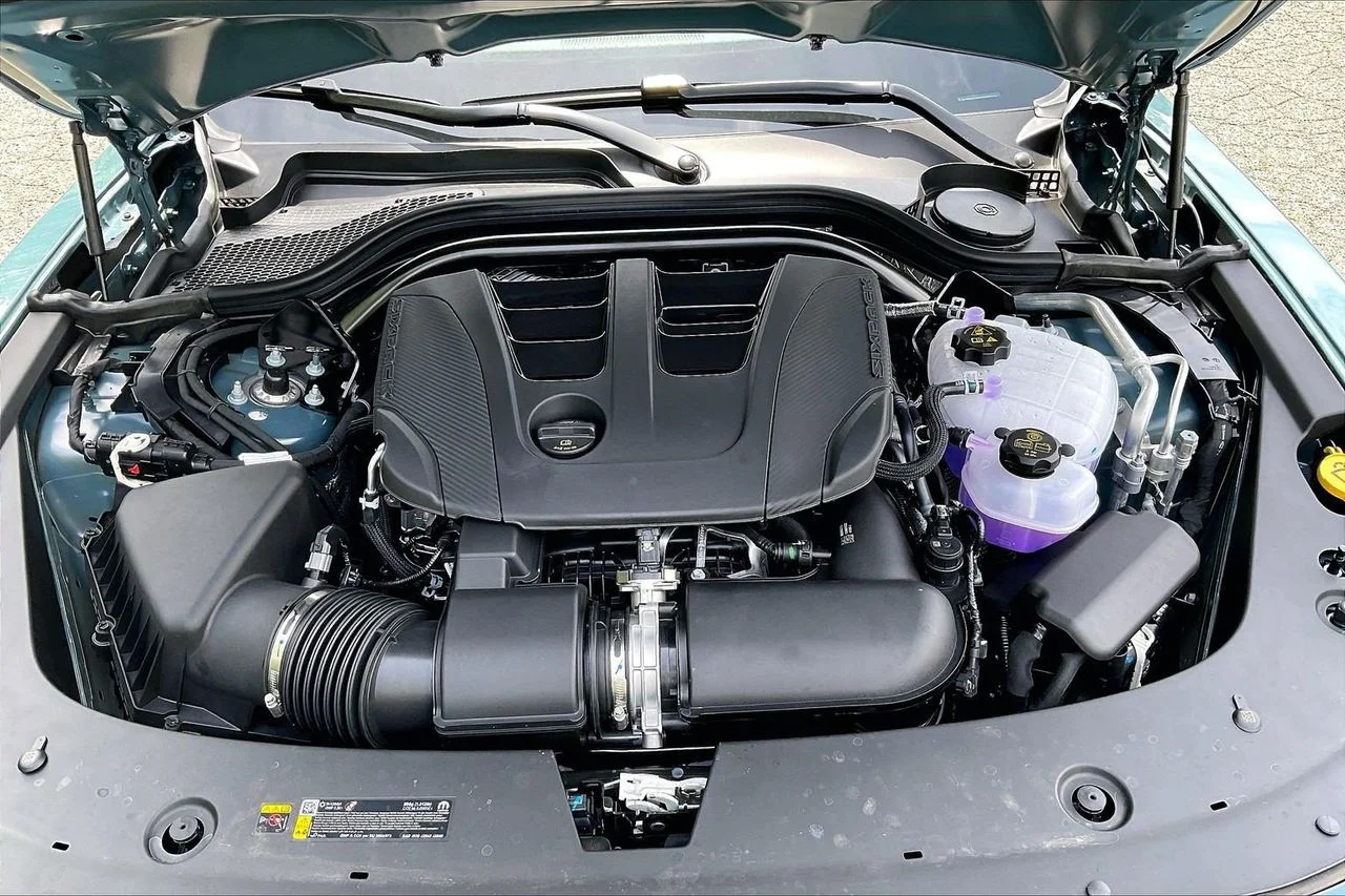 New 2026 Pitch Black Dodge R/T Plus image 34