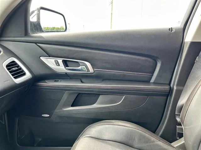 Used 2015 Black GMC SLT-1 image 43