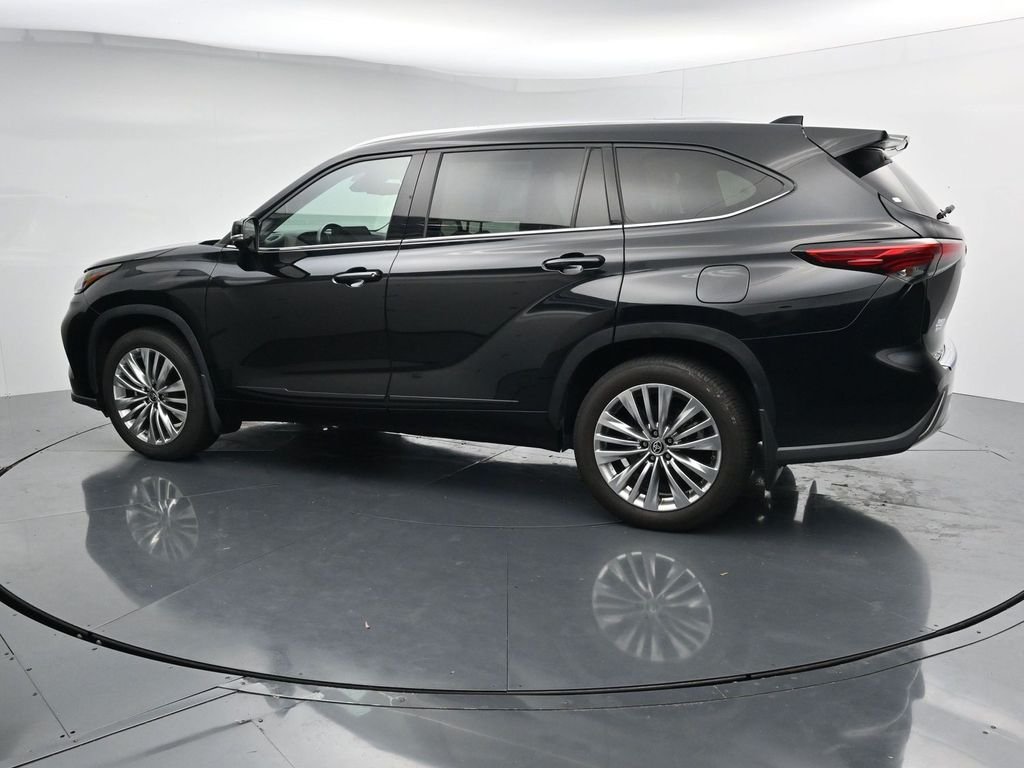 Used 2023 Black Toyota Platinum image 5
