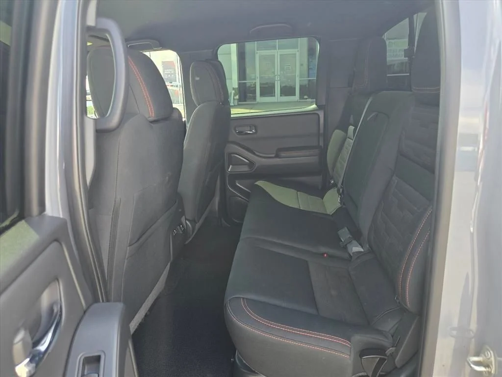 Used 2022 Gray Nissan PRO-X image 10