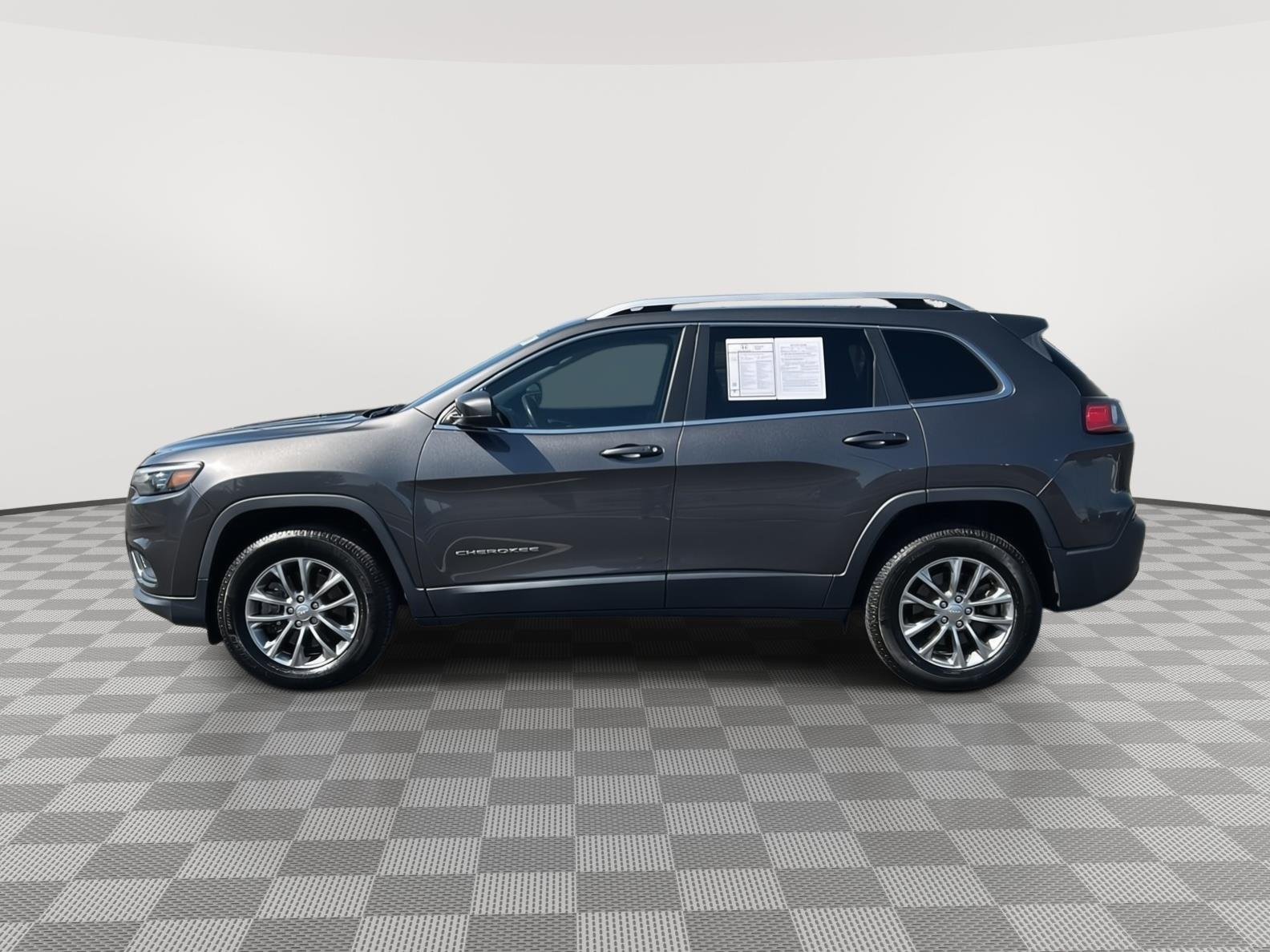 Used 2019 Jeep Cherokee Latitude Plus with VIN 1C4PJMLN4KD161957 for sale in Kansas City
