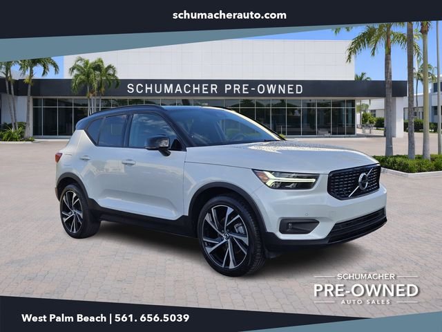 2021 Volvo XC40 R-Design