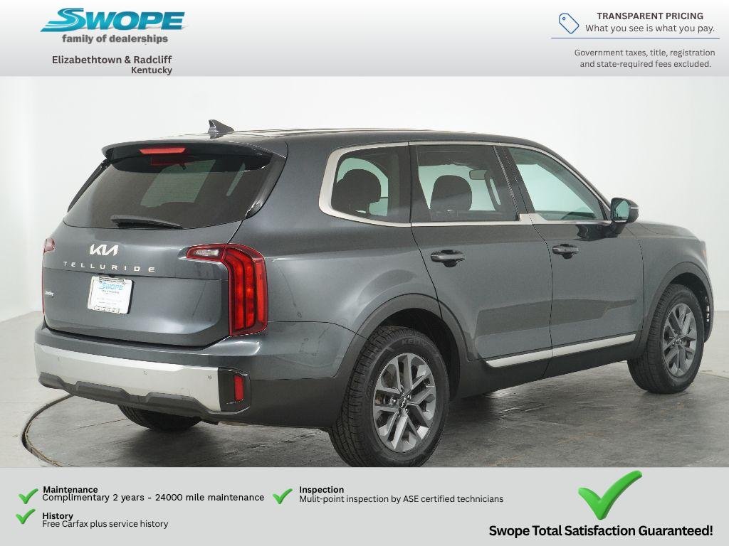 Used 2024 Gravity Gray Kia LX image 3
