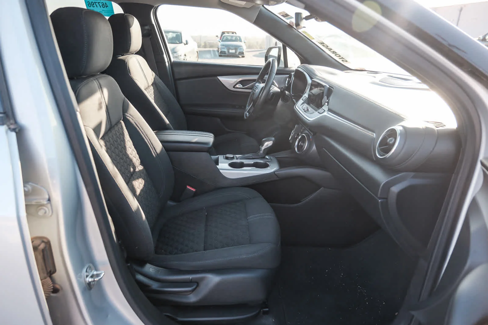 Used 2022 Silver Ice Metallic Chevrolet LT image 18