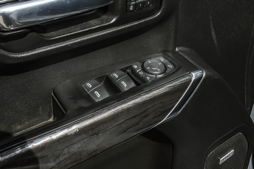 Used 2020 White Chevrolet LTZ image 47