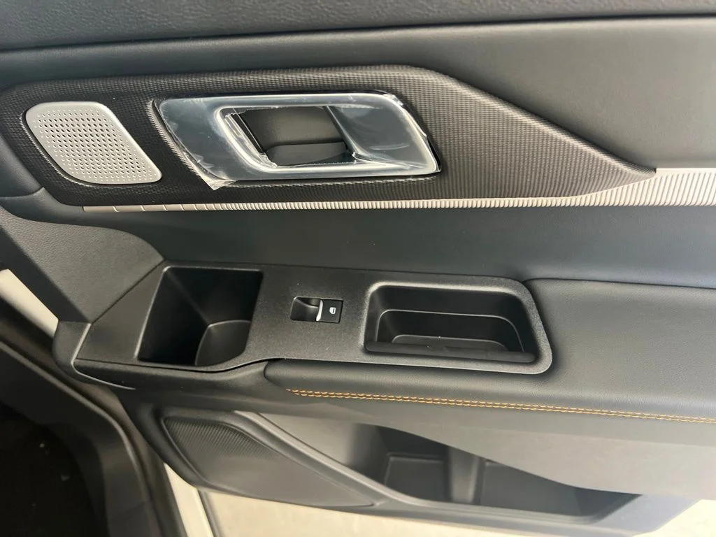 New 2026 Star White Metallic Tri-Coat Ford Tremor® image 30