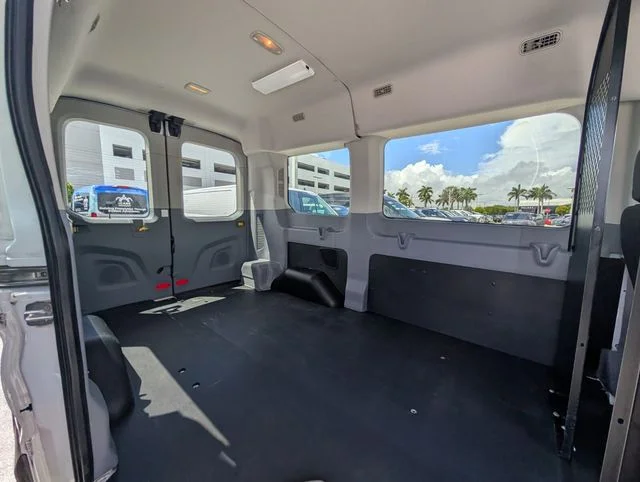 2015 Ford Transit XLT - Photo 12