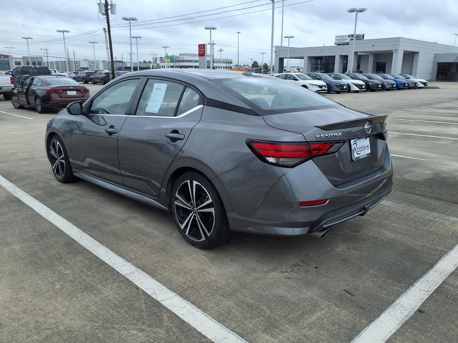 2021 Nissan Sentra SR Gray at Mac Haik CDJR North Houston