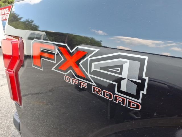 Used 2020 Black Metallic Ford King Ranch image 8