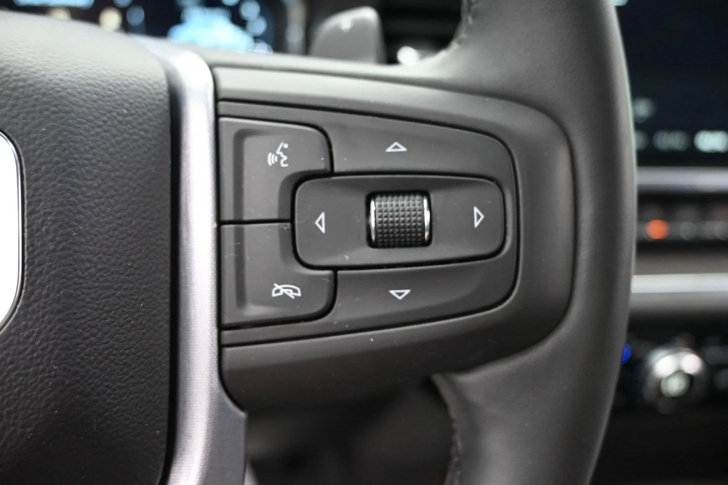 Used 2023 ONYX BLACK GMC SLT image 25