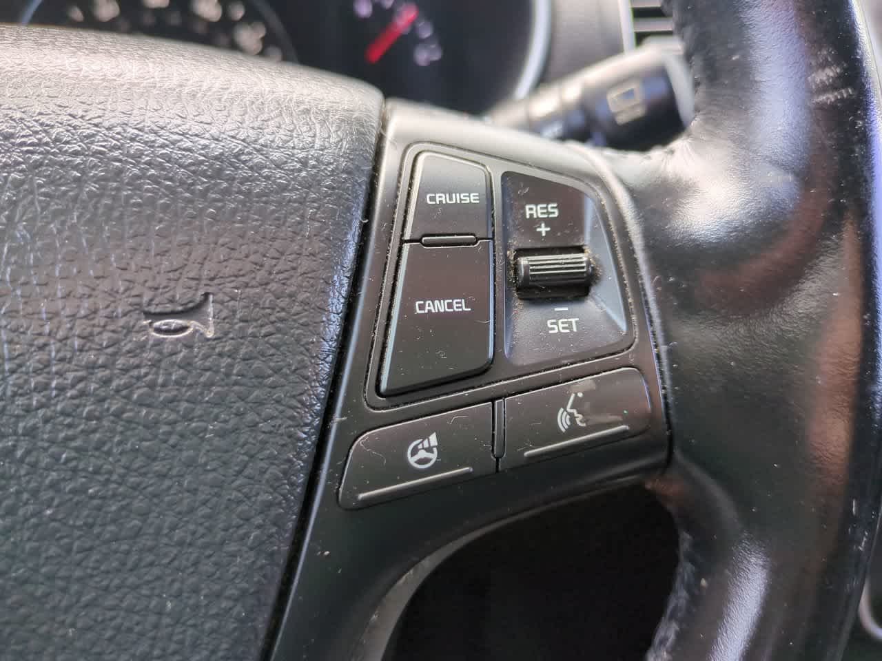 Used 2015 Titanium Silver Kia SX image 27