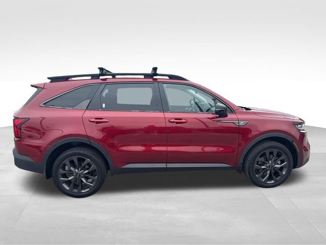 Used 2022 Red Kia X-Line SX Prestige image 6