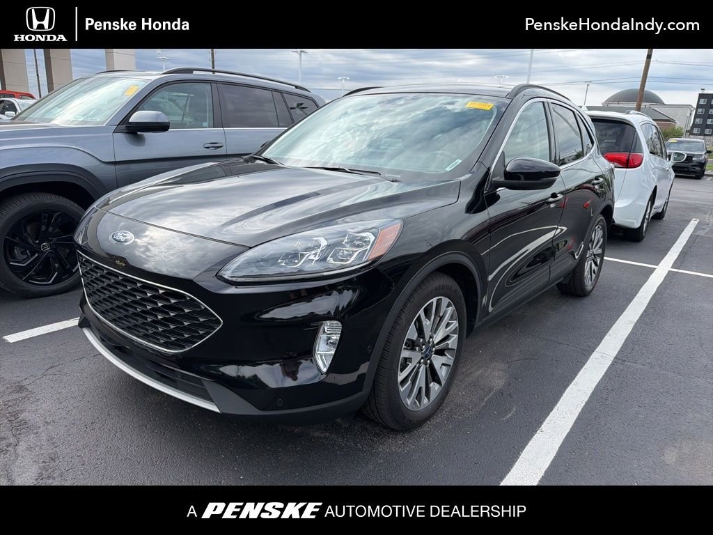 2020 Ford Escape Titanium FWD Hybird's photo