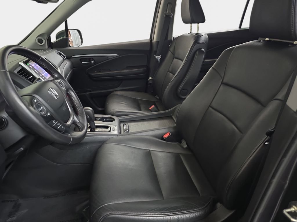 Used 2016 Modern Steel Metallic Honda EX-L image 18