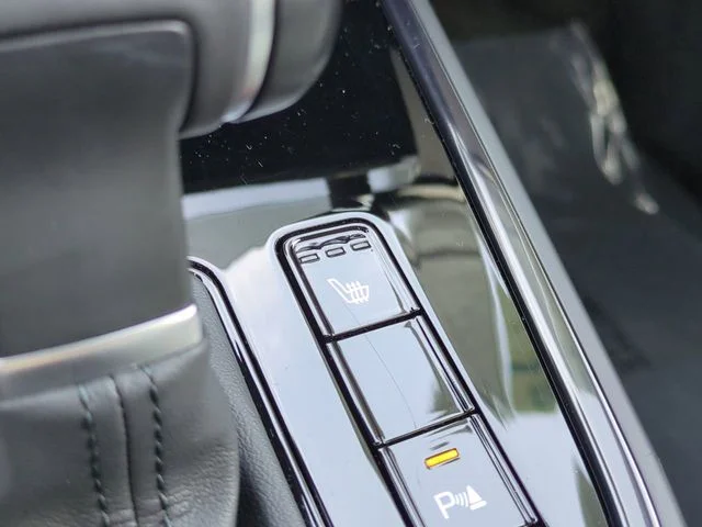 Used 2025 Green Kia EX image 23