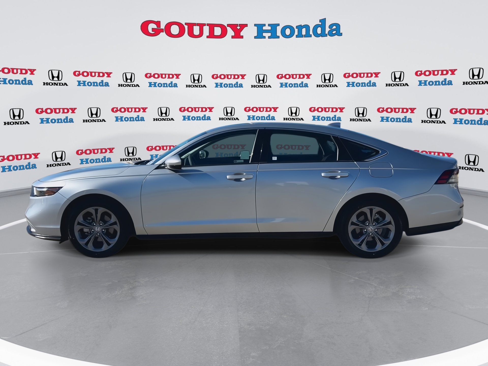 2024 Honda Accord EX - Photo 31