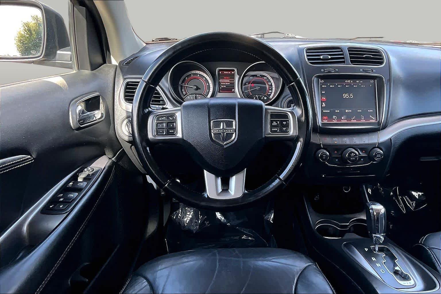 Pre-Owned 2020 Dodge Journey Crossroad