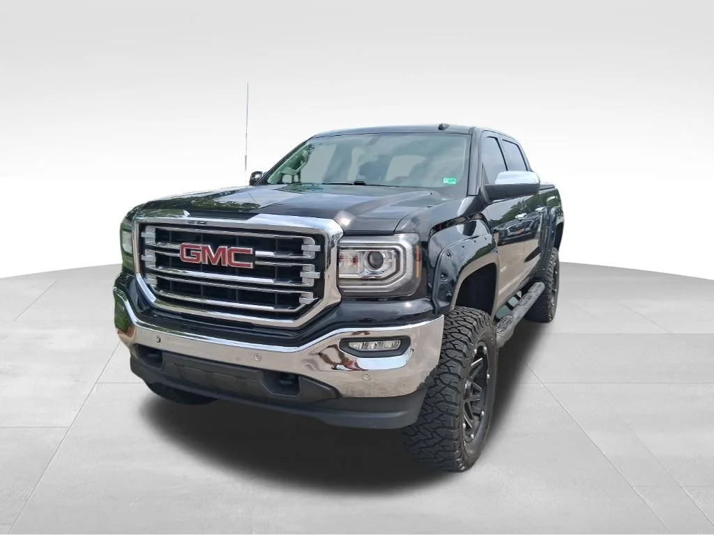 Used 2018 Black GMC SLT image 12
