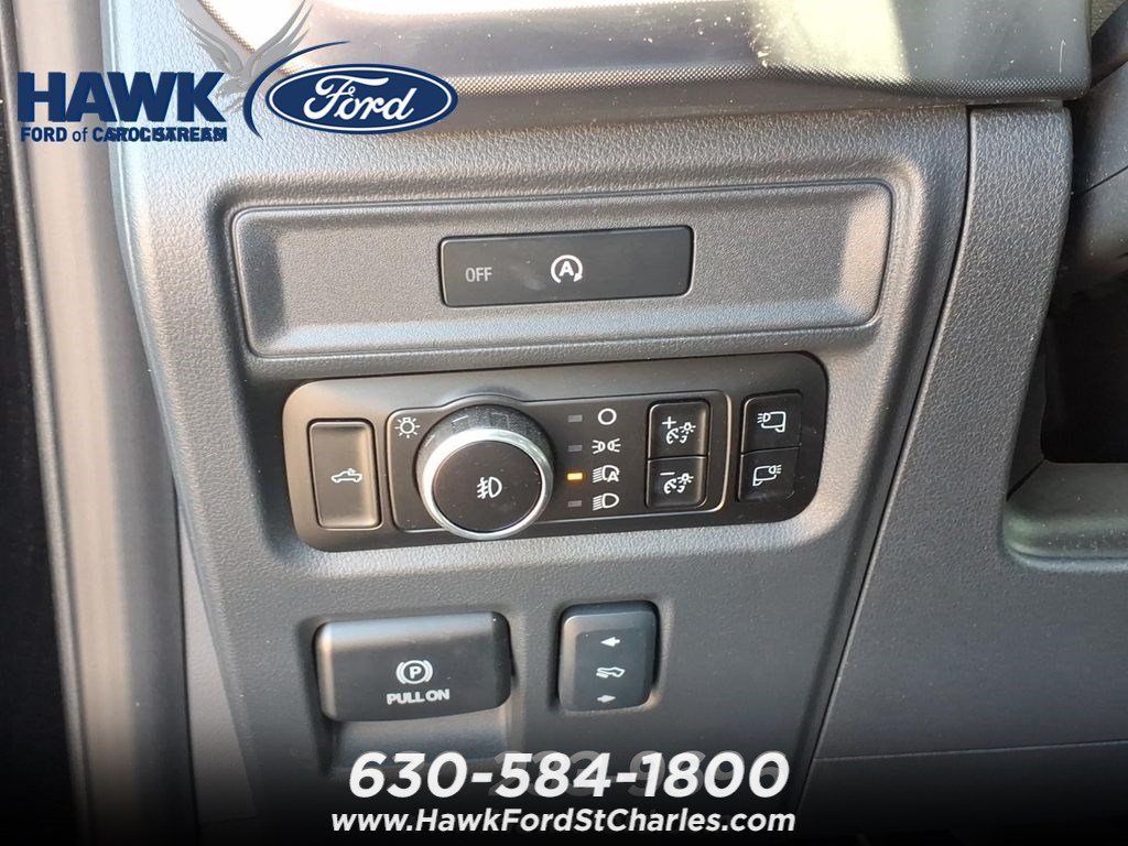 Used 2025  Ford Tremor image 21