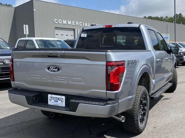 2025 Ford F-150 XLT - Photo 16