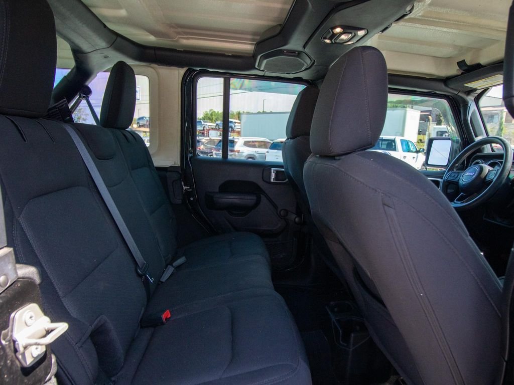 2023 Jeep Wrangler 4-Door Sport S - Photo 17